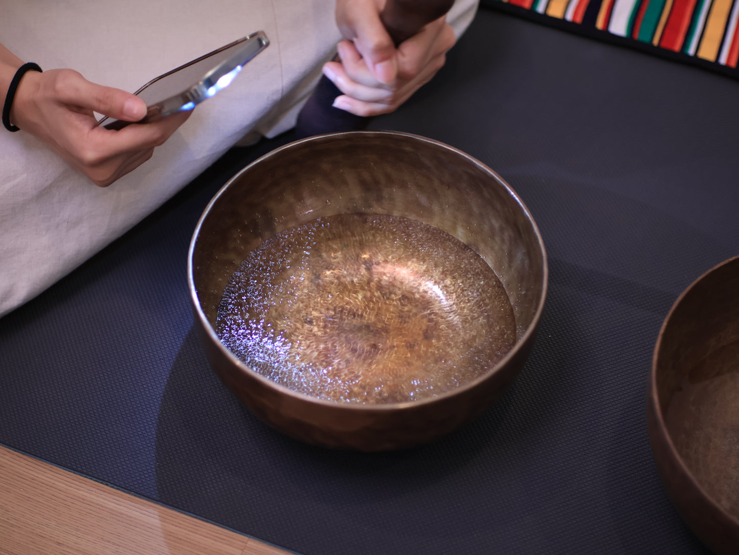 自我療癒頌缽課 【把療癒帶進生活中】 Self-Healing Sound Bowl Class · Bringing Healing Into Daily Life