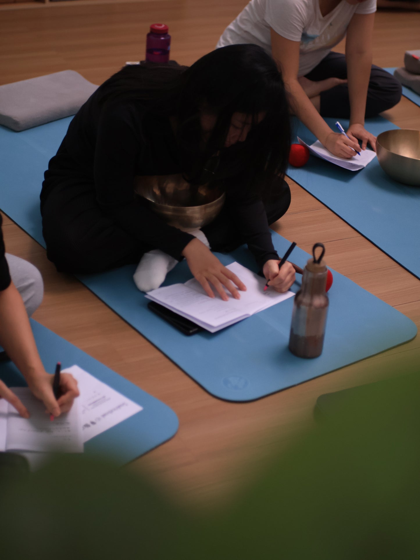自我療癒頌缽課 【把療癒帶進生活中】 Self-Healing Sound Bowl Class · Bringing Healing Into Daily Life