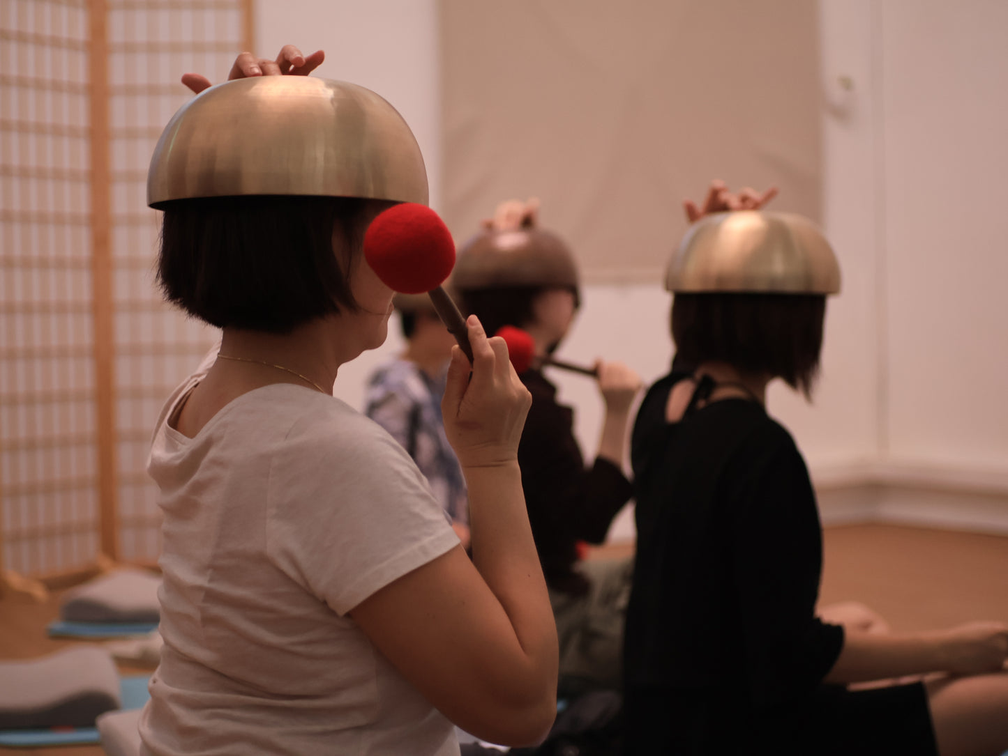 自我療癒頌缽課 【把療癒帶進生活中】 Self-Healing Sound Bowl Class · Bringing Healing Into Daily Life